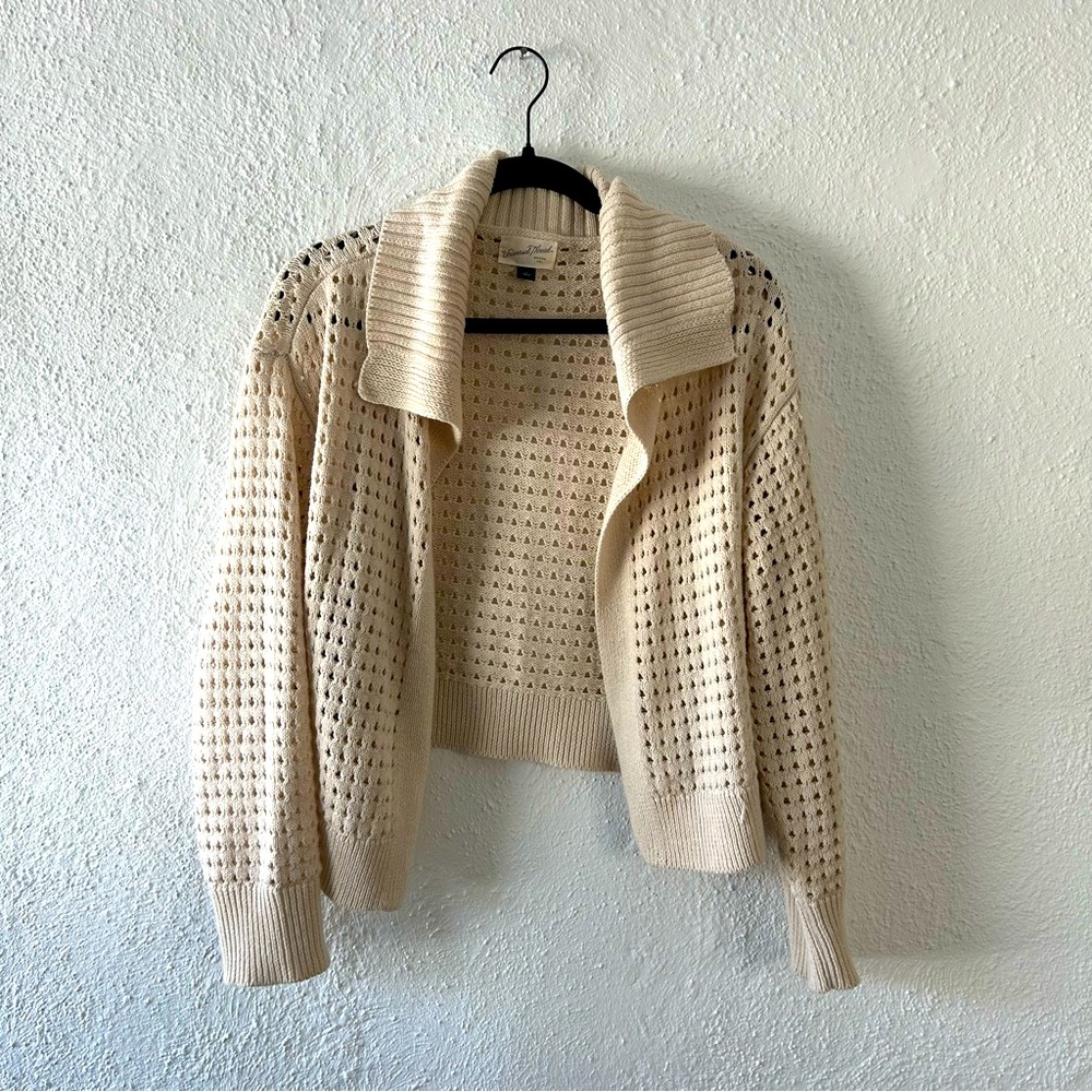 Universal Thread cropped cardigan